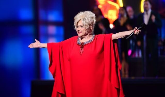 Brenda Lee: la historia de la mujer de 79 años que logró arrebatarle el número uno de la Navidad a Mariah Carey