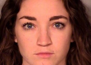 La psicosis de una californiana: apuñaló 108 veces al hombre con el que salía tras consumir marihuana