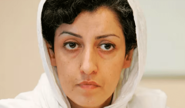 La iraní ganadora del Nobel de la Paz inició una huelga de hambre en prisión el día de la premiación