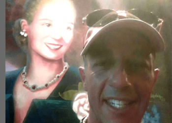 Identificaron al hombre que le tiró un botellazo a Milei durante un desfile en Argentina