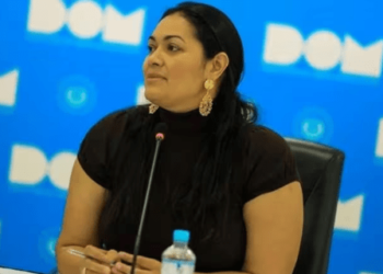 Quién es Claudia Juana Rodríguez, la tesorera de la familia Bukele que asumió como presidenta de El Salvador por seis meses