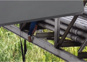 Recuperan los cuerpos de dos hombres: uno en las riberas del río Guaire, otro en la estructura sobre el río