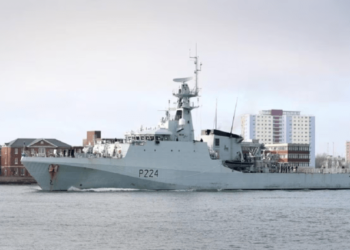 Régimen de Maduro ve como una “amenaza” la llegada de un buque de guerra británico a Guyana