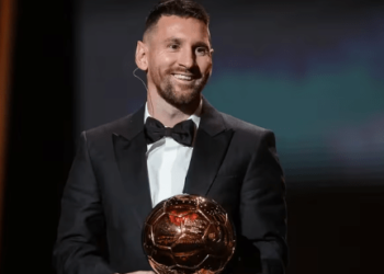 La filosa crítica de una figura del Manchester City a Lionel Messi por su octavo Balón de Oro
