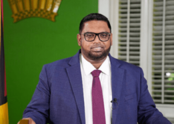 Guyana ve como “amenaza directa” intención de Maduro de explotar recursos en zona de litigio