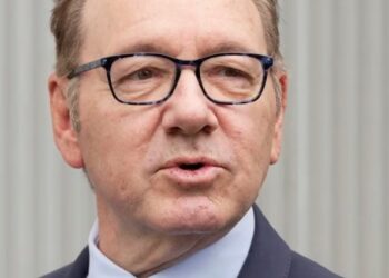 Kevin Spacey y su extraño mensaje de Navidad: “Netflix existe gracias a mí”