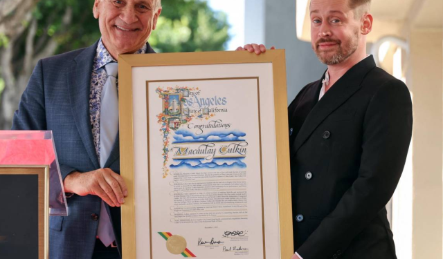 Protagonista de “Mi pobre angelito” recibió una estrella en el Paseo de la Fama de Hollywood