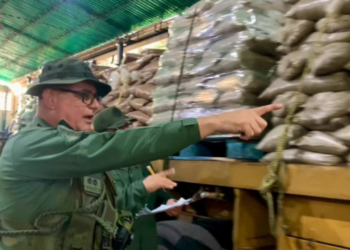 Jefe del Ceofanb ordenó envío de camiones con materiales de construcción a la frontera con Guyana (Fotos)