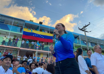 María Corina Machado: Maduro está en la posición más débil de su historia (Video)