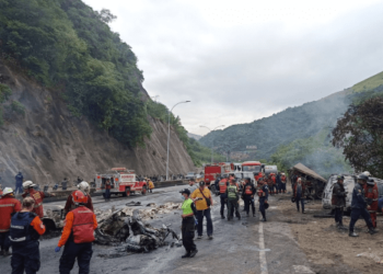 Tragedia en la autopista GMA habría superado los 20 fallecidos tras la muerte de otros dos heridos