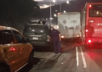 VIDEO evidenció escarificaciones del asfalto en el lugar de la tragedia en la autopista GMA
