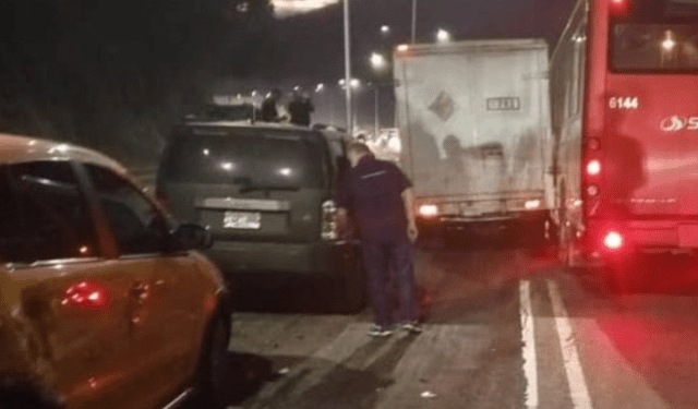 VIDEO evidenció escarificaciones del asfalto en el lugar de la tragedia en la autopista GMA