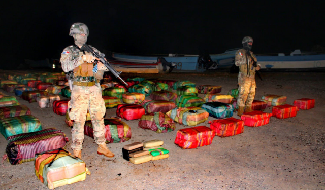 Incautaron en Panamá más de dos toneladas de droga y capturaron a cuatro implicados