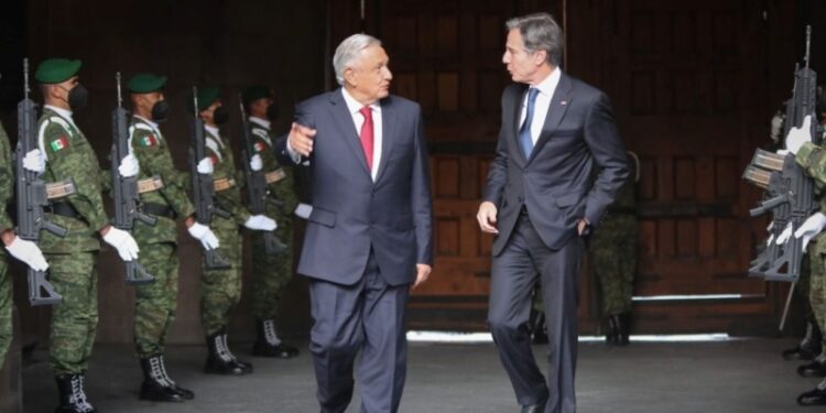 Autoridades de EEUU y México se reúnen para desarrollar políticas de control en el flujo migratorio.