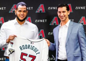 Venezolano Eduardo Rodríguez habló tras su presentación con los D-Backs