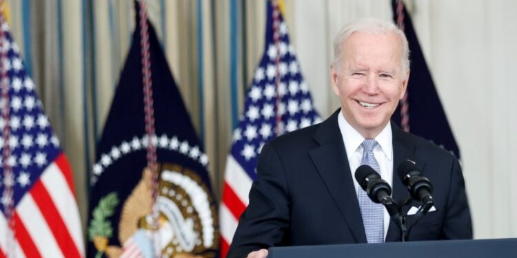 En medio de preocupaciones por el resurgimiento del antisemitismo en EEUU, la Casa Blanca celebró la festividad judía Hanukkah.