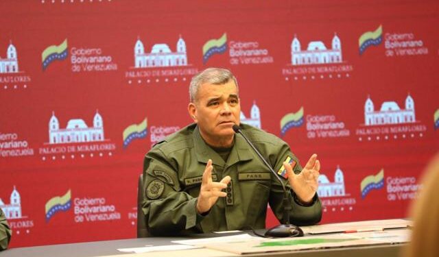 Padrino López reaccionó ante envío de buque de guerra británico a Guyana