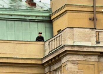 Reportan tiroteo masivo en la Universidad Carolina de Praga: registran varios muertos y heridos (IMÁGENES)