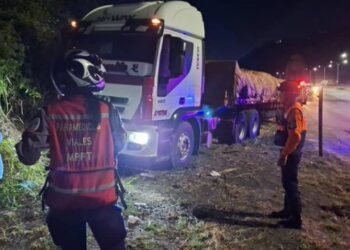 ¡OTRA VEZ! Gandola sin frenos paralizó tránsito en la GMA a metros del trágico accidente (VIDEO)