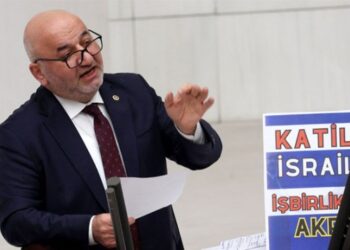 Muere el diputado turco que sufrió un infarto al anunciar “la ira de Alá” contra Israel