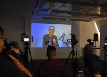 RedesAyuda presentó su informe “Voces censuradas: cuando la realidad contradice al poder”