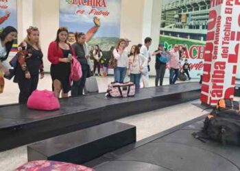 Sin aire acondicionado e incomunicados: las quejas de los usuarios del aeropuerto Cipriano Castro en Táchira