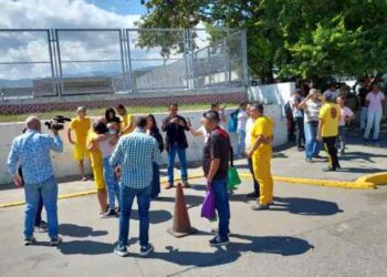 EN IMÁGENES: Chavismo libera presos políticos en La Yaguara este #20Dic