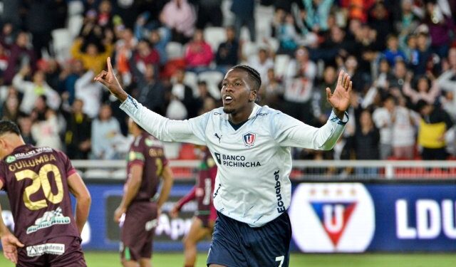 Venezolano Jan Hurtado marcó doblete en remontada de la Liga de Quito (Videos)