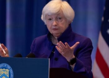 Secretaria del Tesoro de EEUU viaja a México para impulsar el trabajo en fentanilo y cadenas de suministro (Video)