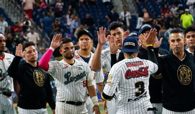 Leones atacaron temprano a los Navegantes para asegurar su pase al Round Robin