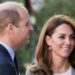 Kate Middleton y el Príncipe William celebraron la Navidad con una nueva postal protagonizada por sus tres hijos