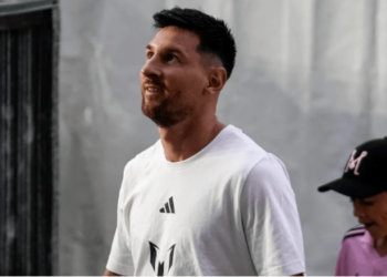 VIDEO: Niño conoció a Lionel Messi y se hizo VIRAL por su reacción