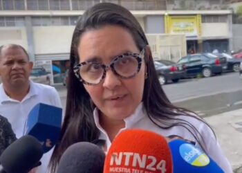 “Ha sido una situación arbitraria, mi esposo no es político”, advierte María Eugenia Abad, esposa de Roberto Abdul-Hadi