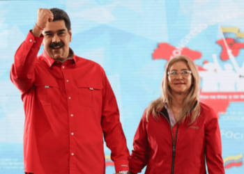 Experto en lenguaje corporal puso en evidencia las intimidades de Nicolás Maduro y “Cilita” (Video)