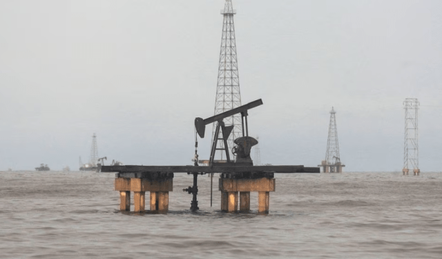 Chavismo prevé que producción petrolera de Venezuela superará el millón de barriles por día en 2024