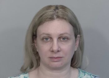 Mujer violó a un autista en Florida y quedó embarazada de él