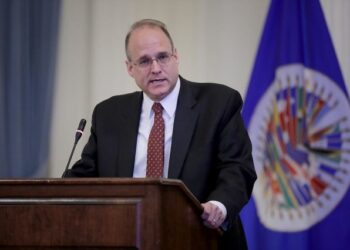 Exfuncionario que investigó a Alex Saab apuntó que Joe Biden también le habría perdonado sus crímenes