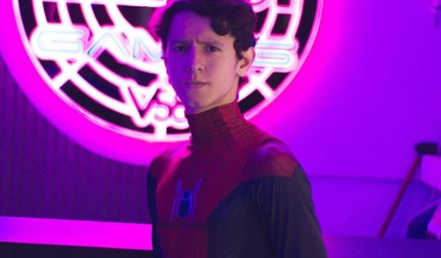 VIRAL: el Tom Holland venezolano existe y lo vieron en el Metro de Caracas (Video)