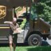 Chofer de UPS en Oregón mostró el monto que gana a la semana y causó revuelo (VIDEO)