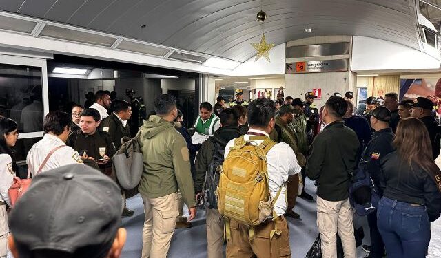 Arriban a Maiquetía 207 venezolanos repatriados desde México (Fotos)