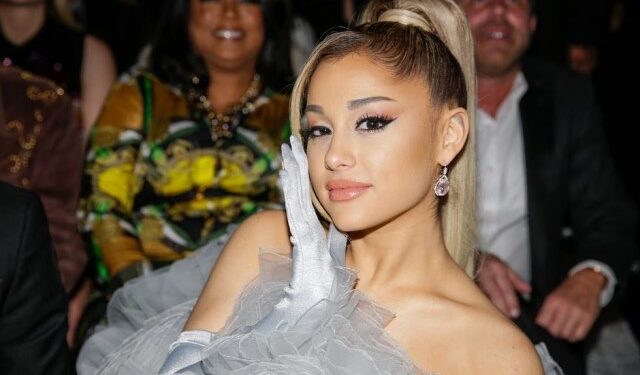 Ariana Grande anunció que lanzará su séptimo álbum de estudio en 2024