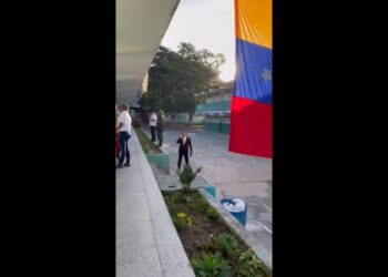 EN VIDEO: Plan República, a la espera de votantes en Las Delicias este #3Dic