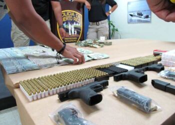 “Los hermanos palomita de maíz”: caen cinco personas en Puerto Rico por traficar cocaína hacia EEUU