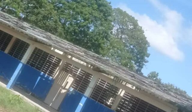 Escuela José Antonio Páez en Mantecal, una evidencia de la desidia del chavismo en Apure