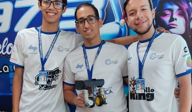 Estudiantes venezolanos de Mecatrónica se destacaron en competencia de robótica organizada en EEUU