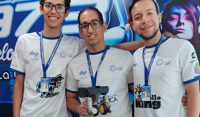 Venezuelan Mechatronics students stood out in a robotics competition organized in the US