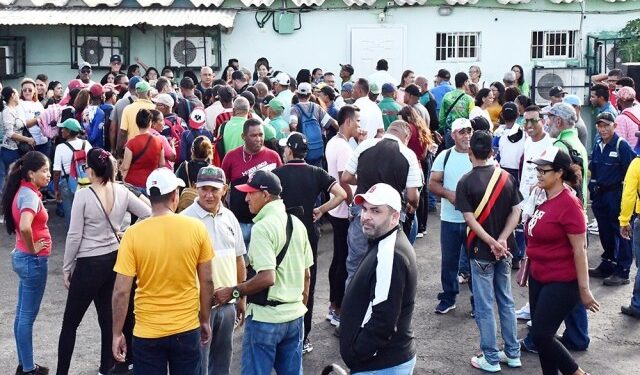 Alcalde chavista recula y detiene proceso de privatización de Imaseo tras protesta de trabajadores