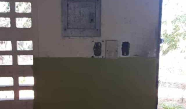 Delincuencia desmantela escuela de La Mira en Margarita