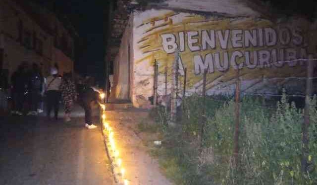 Las velas de Mucuruba: tradición y fe por la paz y libertad de Venezuela (FOTOS)