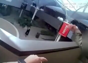 Los policías del tiroteo de Nevada confundieron al autor con un civil y le ordenaron evacuar la universidad (VIDEO)